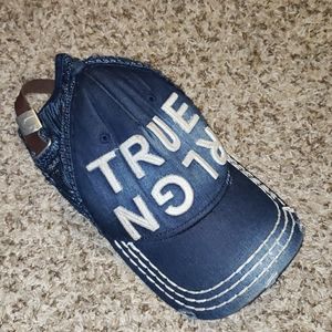 Vintage True Religion strapback cap